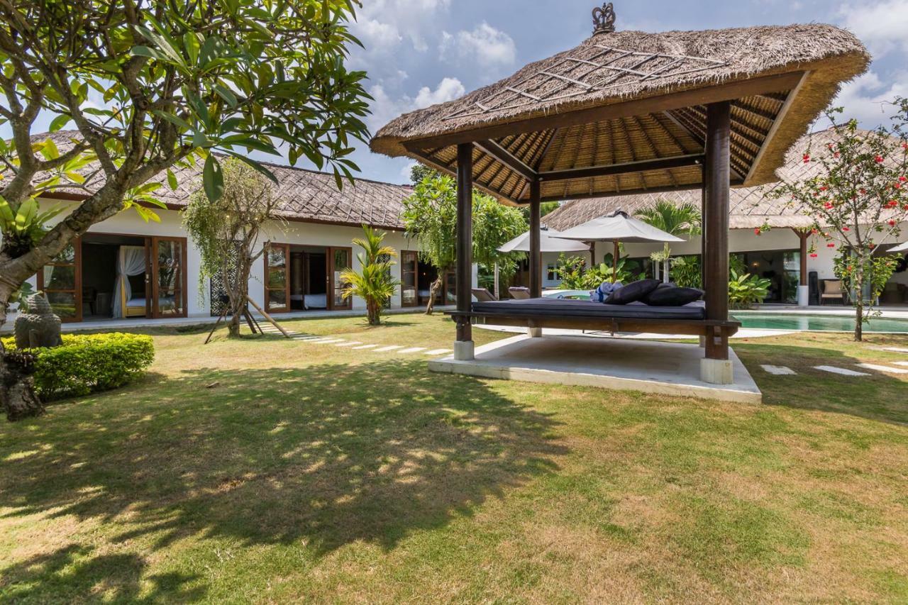 Villa Deh Simba At Sanur Exterior photo