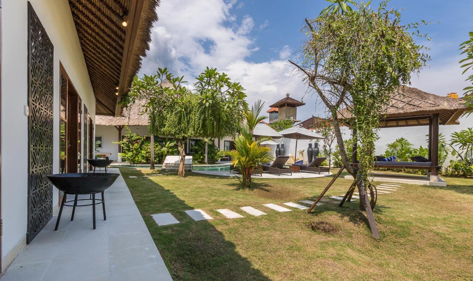 Villa Deh Simba At Sanur Exterior photo